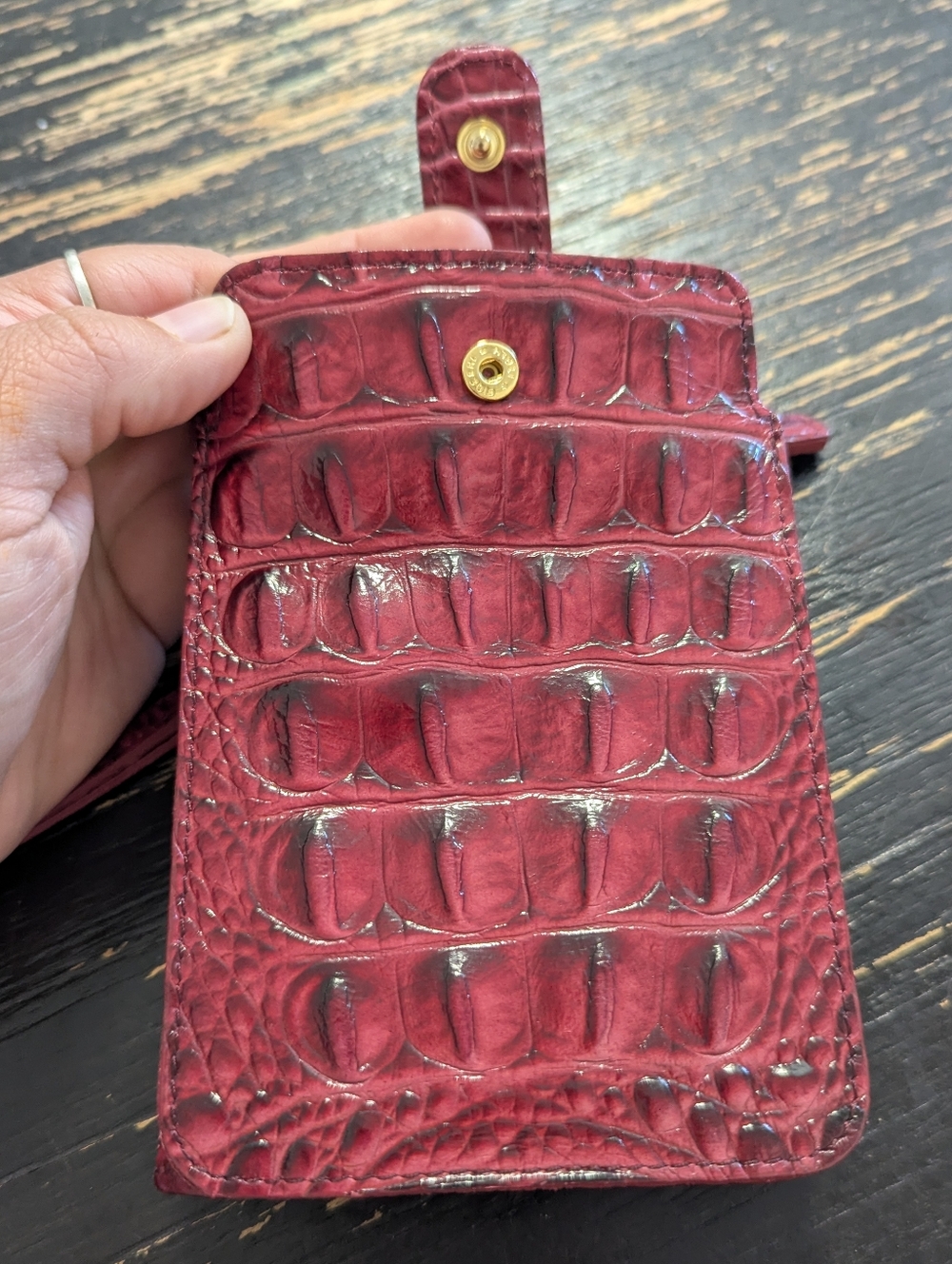 Brahmin Vintage Cell Phone Wallet Red Wine Melbourne Leather Crocodile EUC - Picture 4 of 14